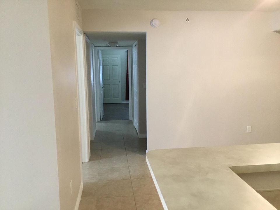 For Rent: $2,350 (3 beds, 2 baths, 1115 Square Feet)