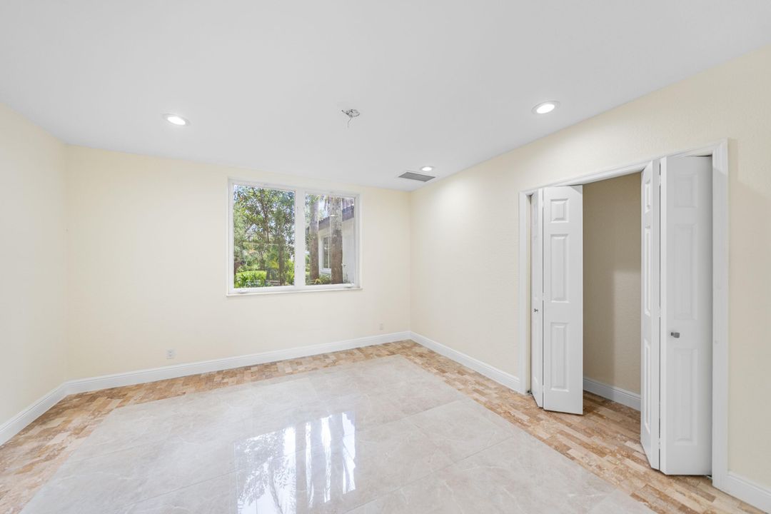 待售: $1,550,000 (5 贝兹, 3 浴室, 5464 平方英尺)