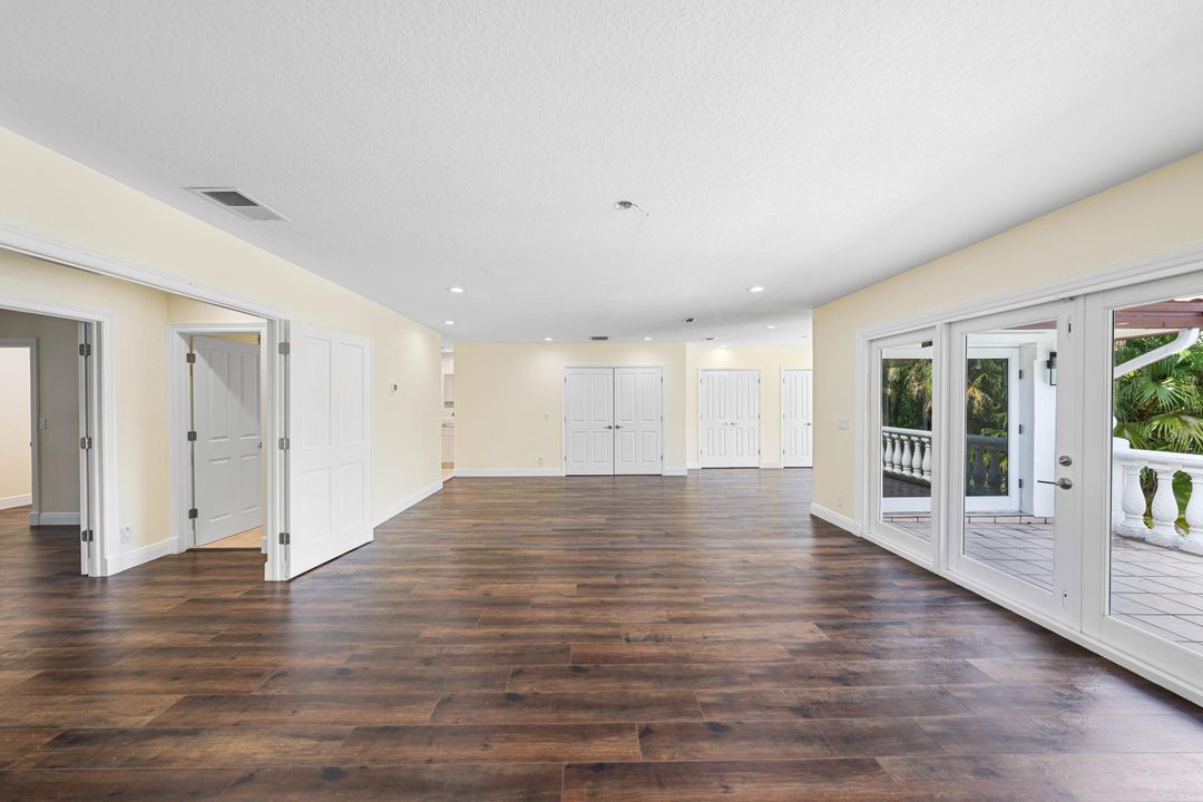 待售: $1,550,000 (5 贝兹, 3 浴室, 5464 平方英尺)