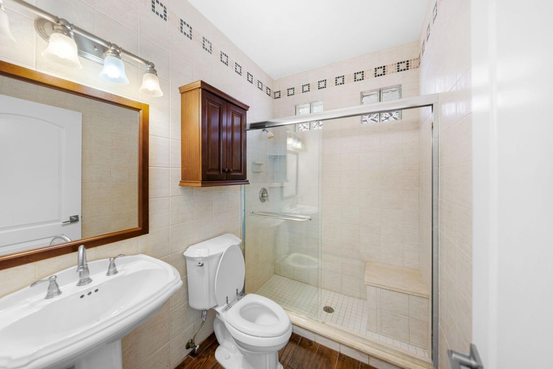 待售: $1,550,000 (5 贝兹, 3 浴室, 5464 平方英尺)