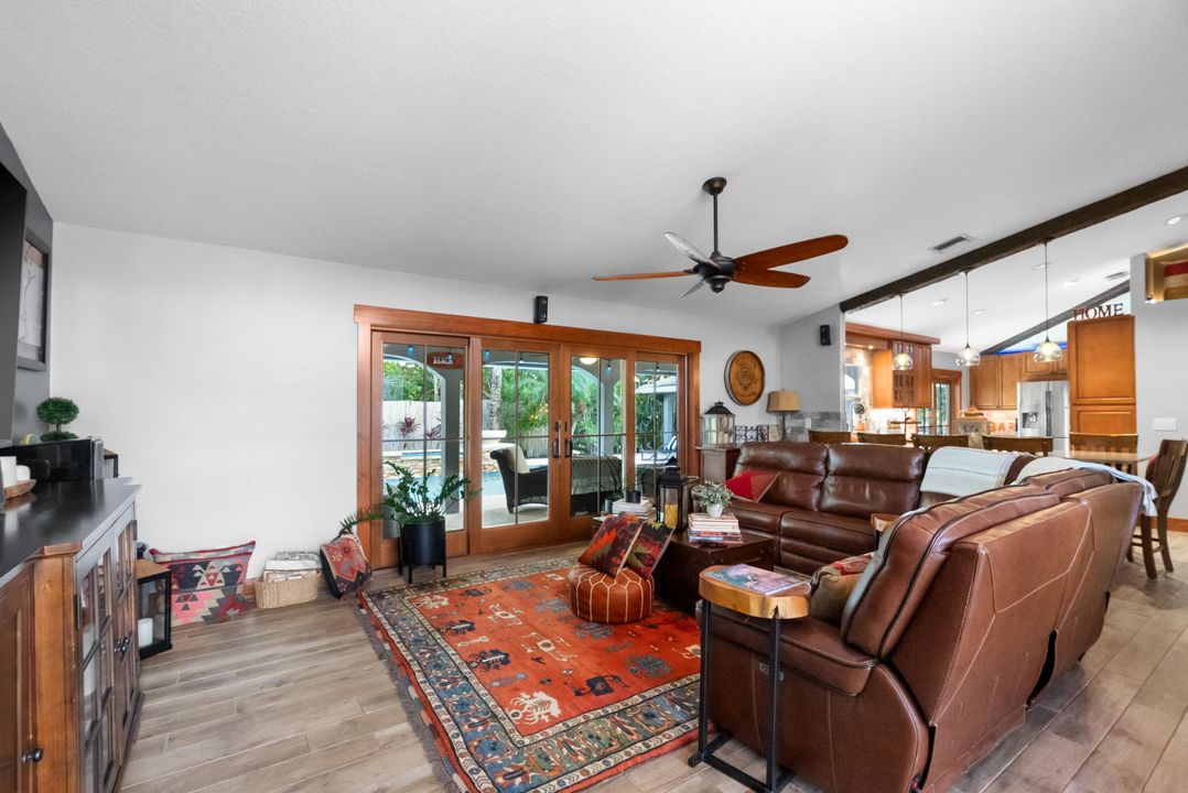 For Sale: $930,000 (3 beds, 2 baths, 1840 Square Feet)