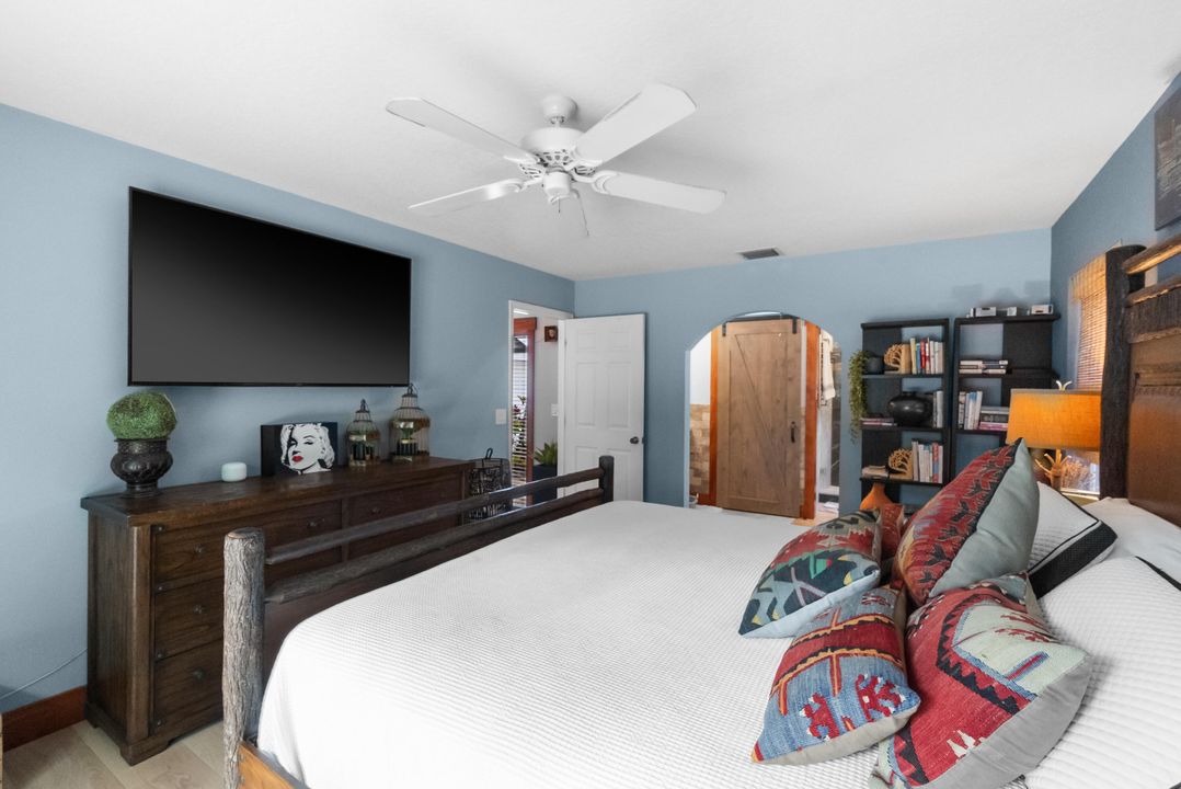 For Sale: $930,000 (3 beds, 2 baths, 1840 Square Feet)