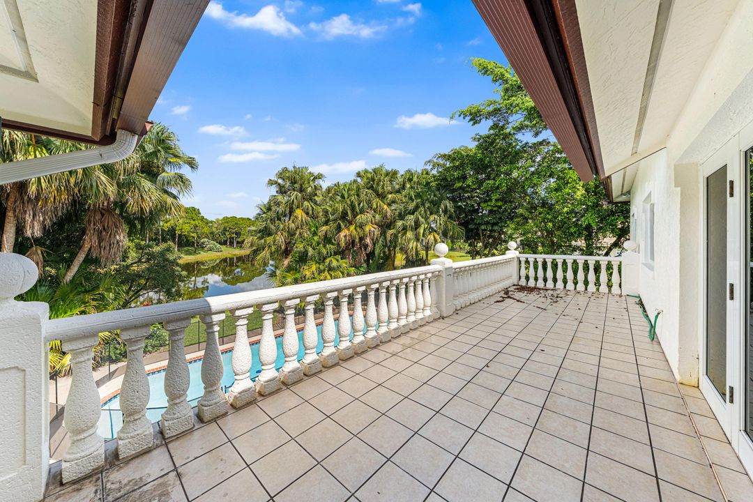 待售: $1,550,000 (5 贝兹, 3 浴室, 5464 平方英尺)