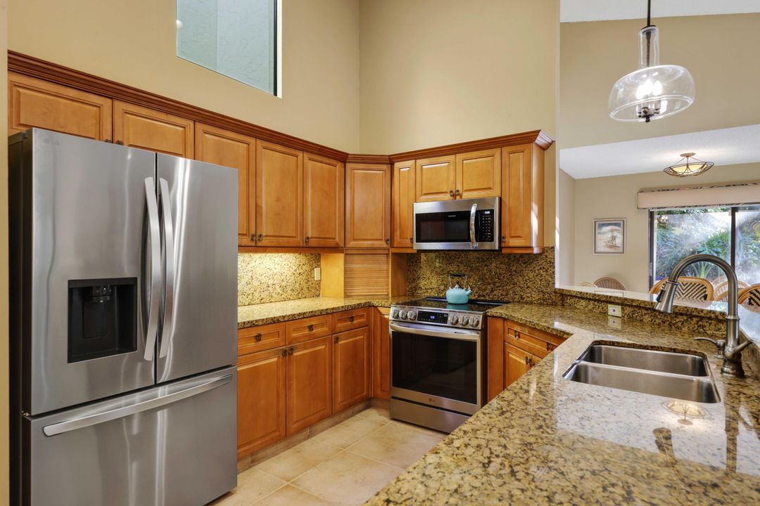 Active With Contract: $725,000 (3 beds, 2 baths, 2363 Square Feet)