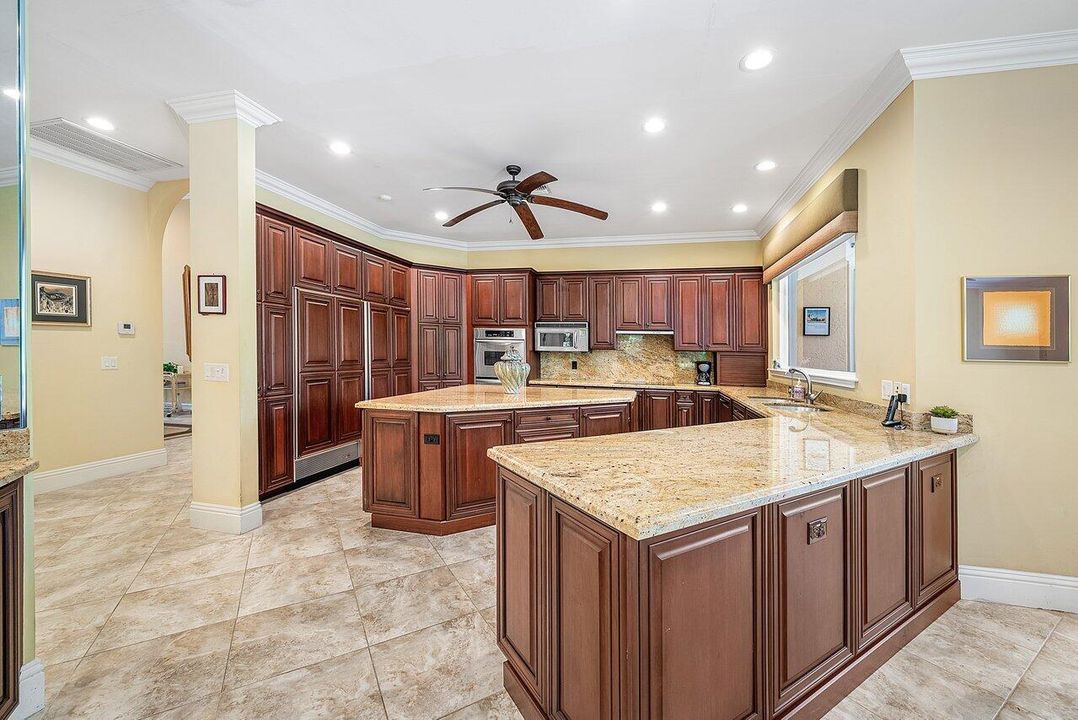 Active With Contract: $5,200,000 (3 beds, 3 baths, 4393 Square Feet)