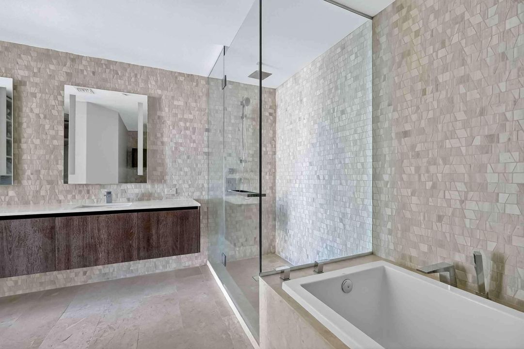 For Rent: $6,300 (2 beds, 2 baths, 1281 Square Feet)