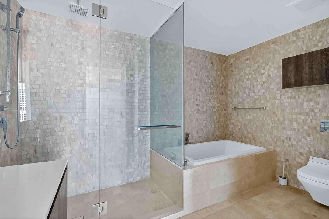 For Rent: $6,300 (2 beds, 2 baths, 1281 Square Feet)