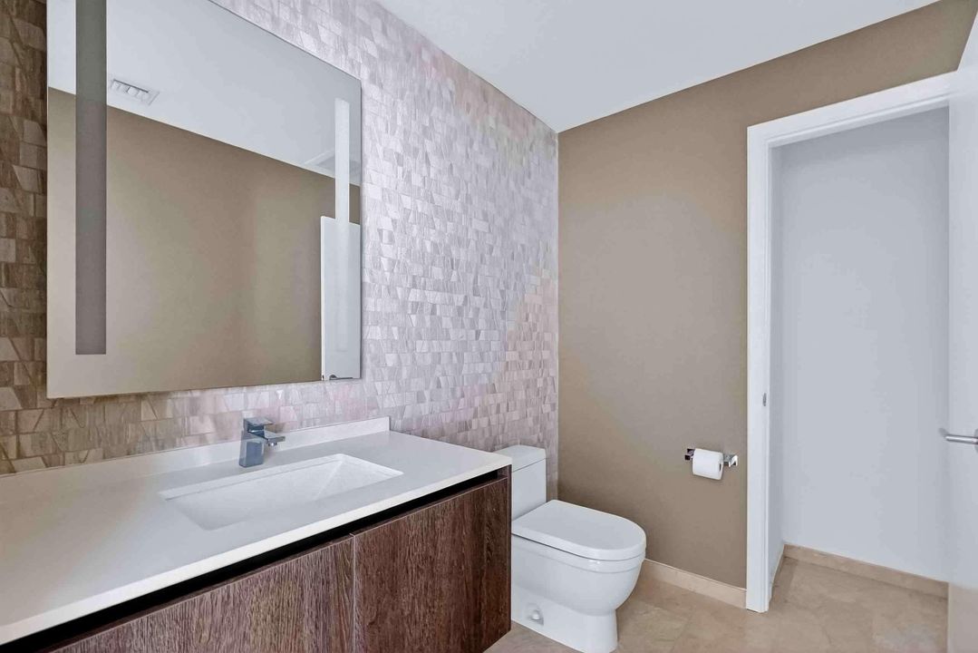 For Rent: $6,300 (2 beds, 2 baths, 1281 Square Feet)