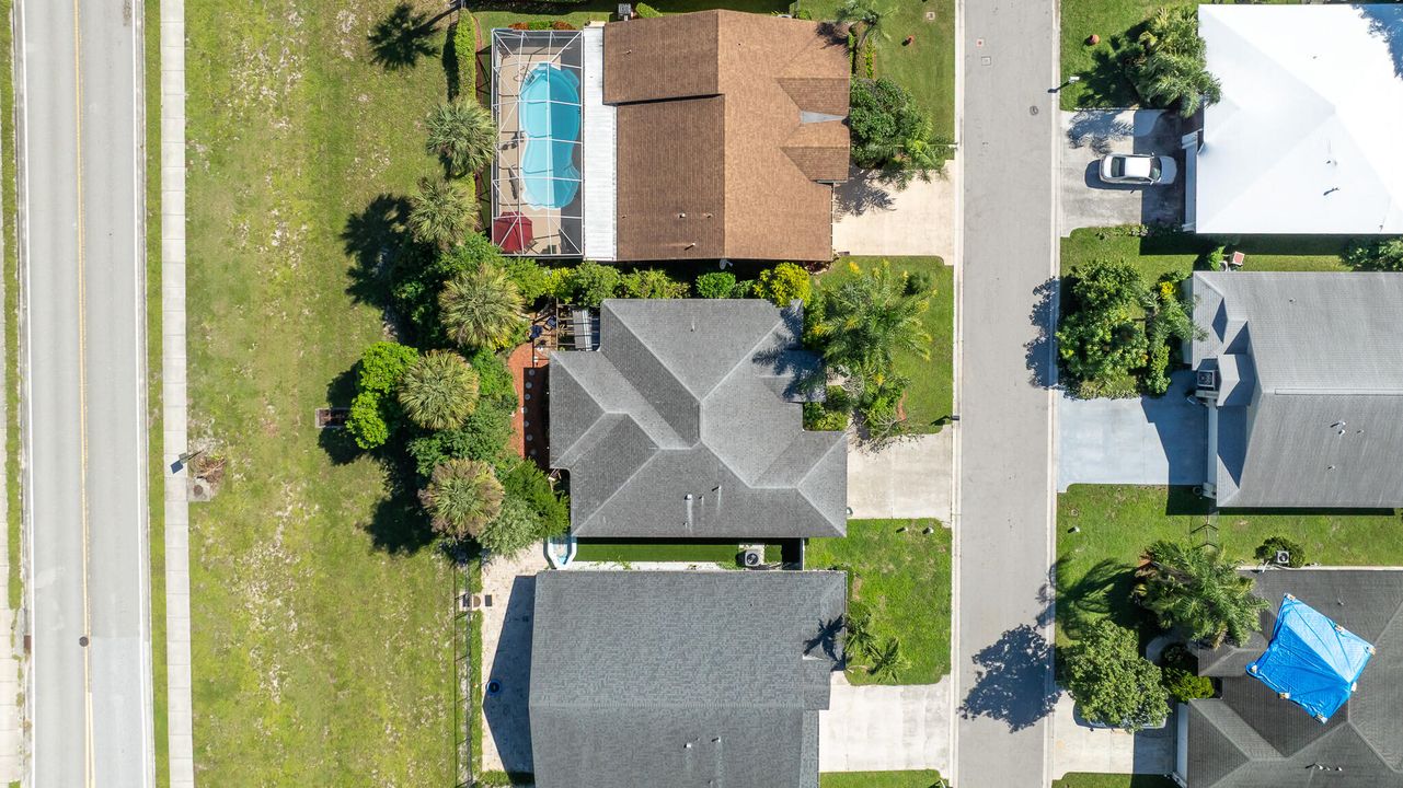 合同活跃: $460,000 (3 贝兹, 2 浴室, 1487 平方英尺)