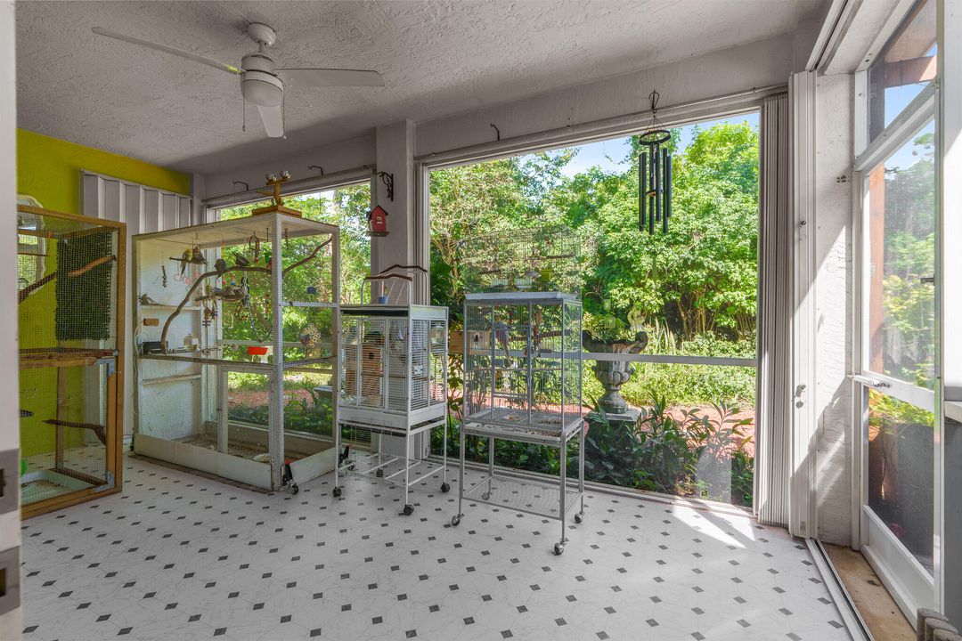 合同活跃: $460,000 (3 贝兹, 2 浴室, 1487 平方英尺)