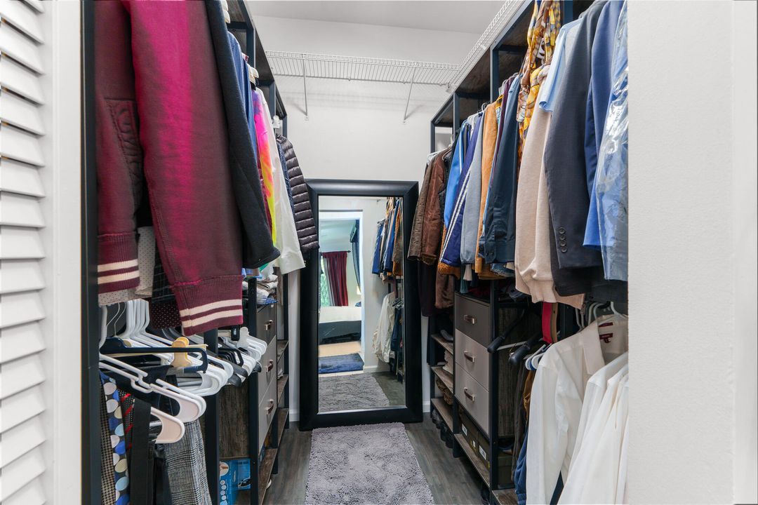 合同活跃: $460,000 (3 贝兹, 2 浴室, 1487 平方英尺)