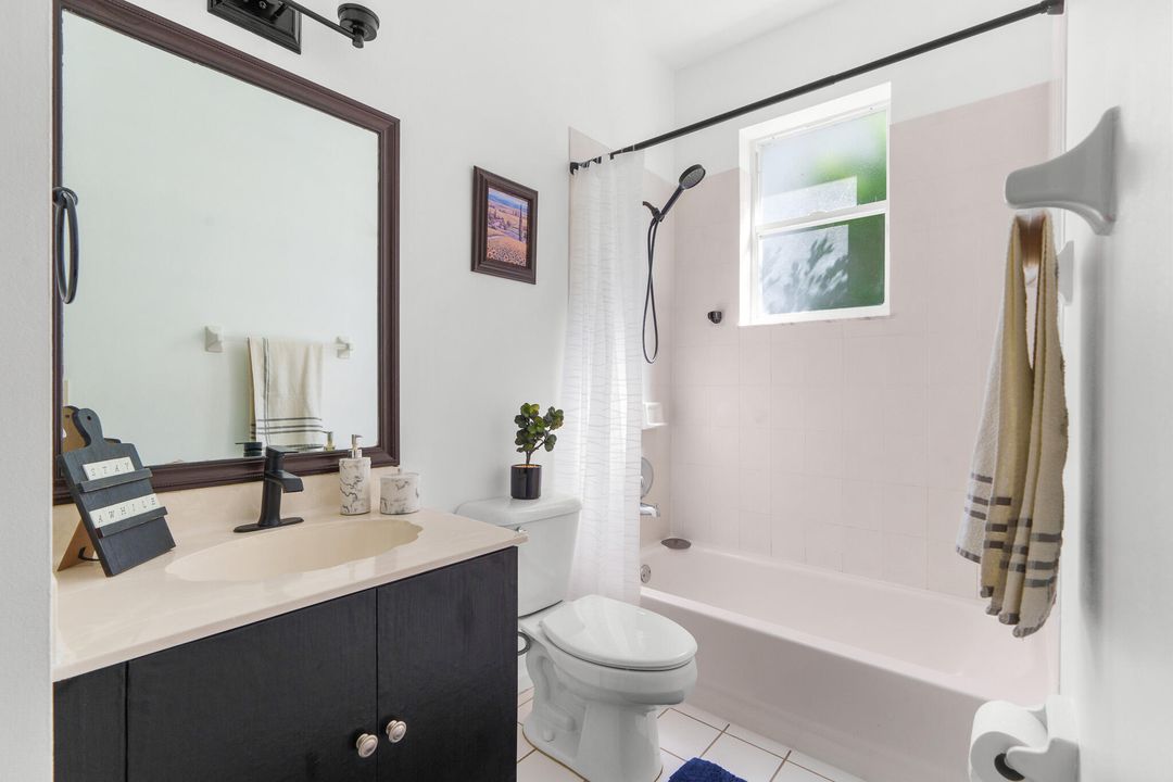 合同活跃: $460,000 (3 贝兹, 2 浴室, 1487 平方英尺)