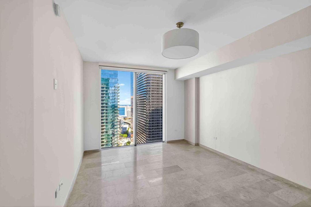 For Rent: $6,300 (2 beds, 2 baths, 1281 Square Feet)