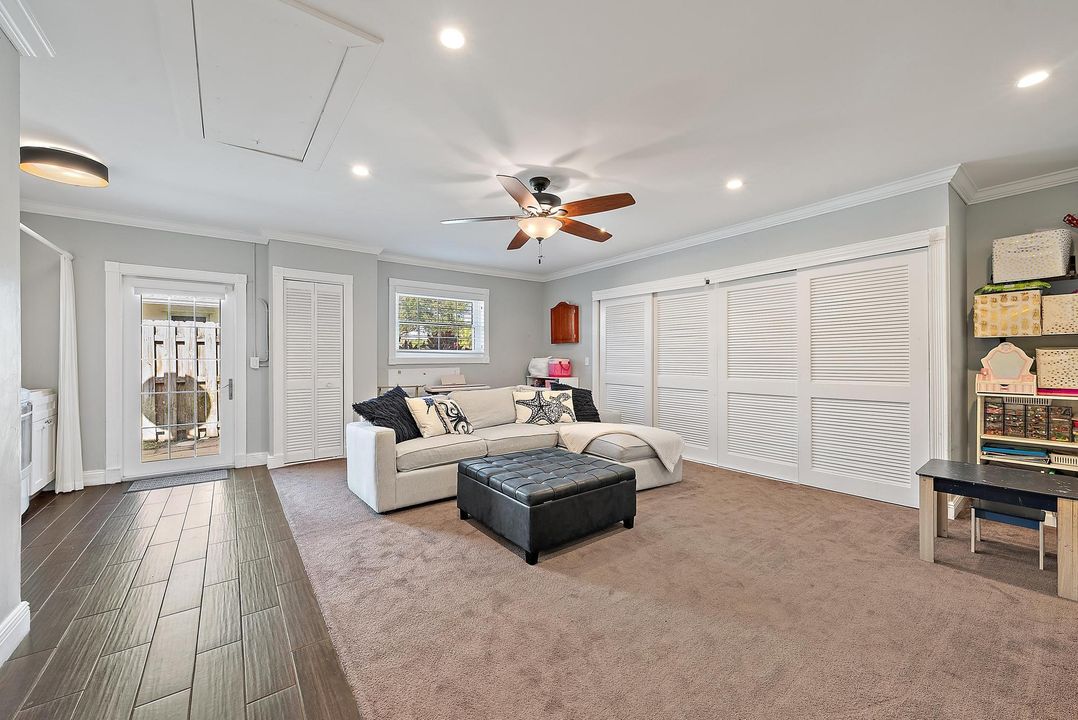 For Sale: $859,500 (3 beds, 2 baths, 2206 Square Feet)