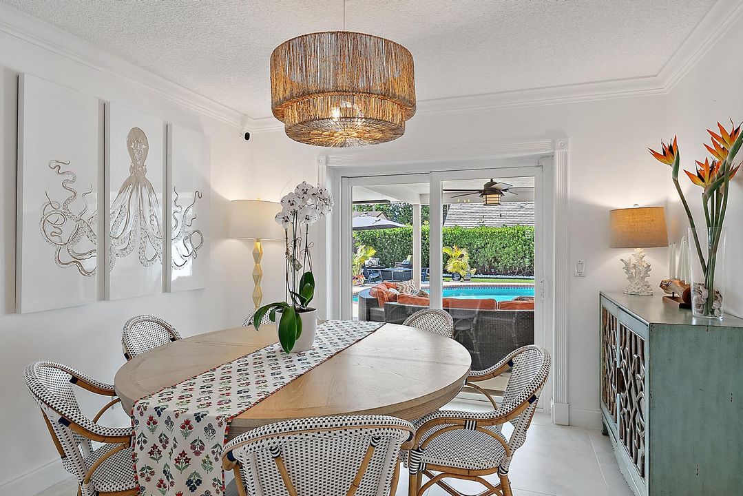 For Sale: $859,500 (3 beds, 2 baths, 2206 Square Feet)