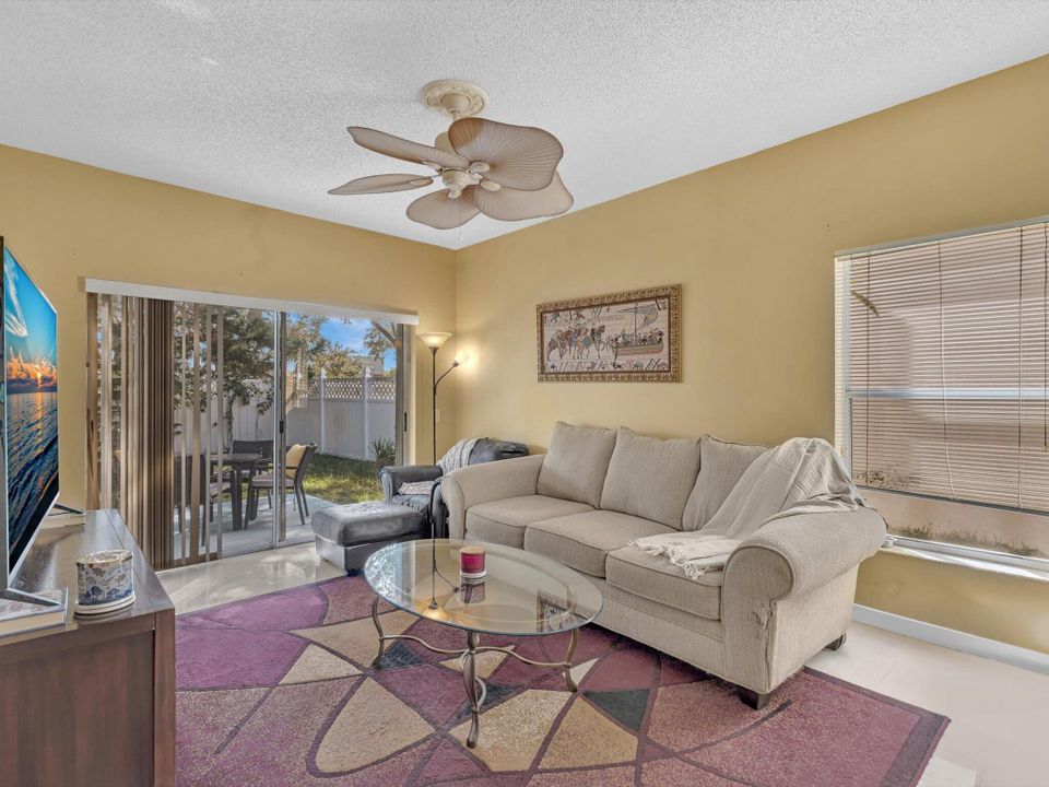 For Sale: $472,900 (3 beds, 2 baths, 1509 Square Feet)