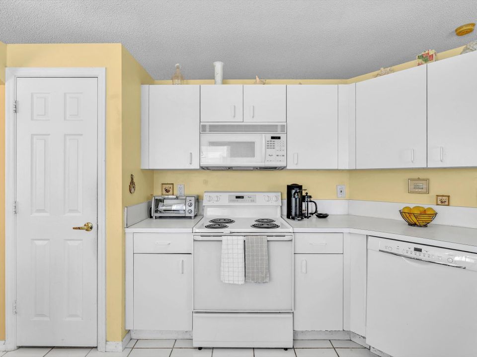 For Sale: $472,900 (3 beds, 2 baths, 1509 Square Feet)