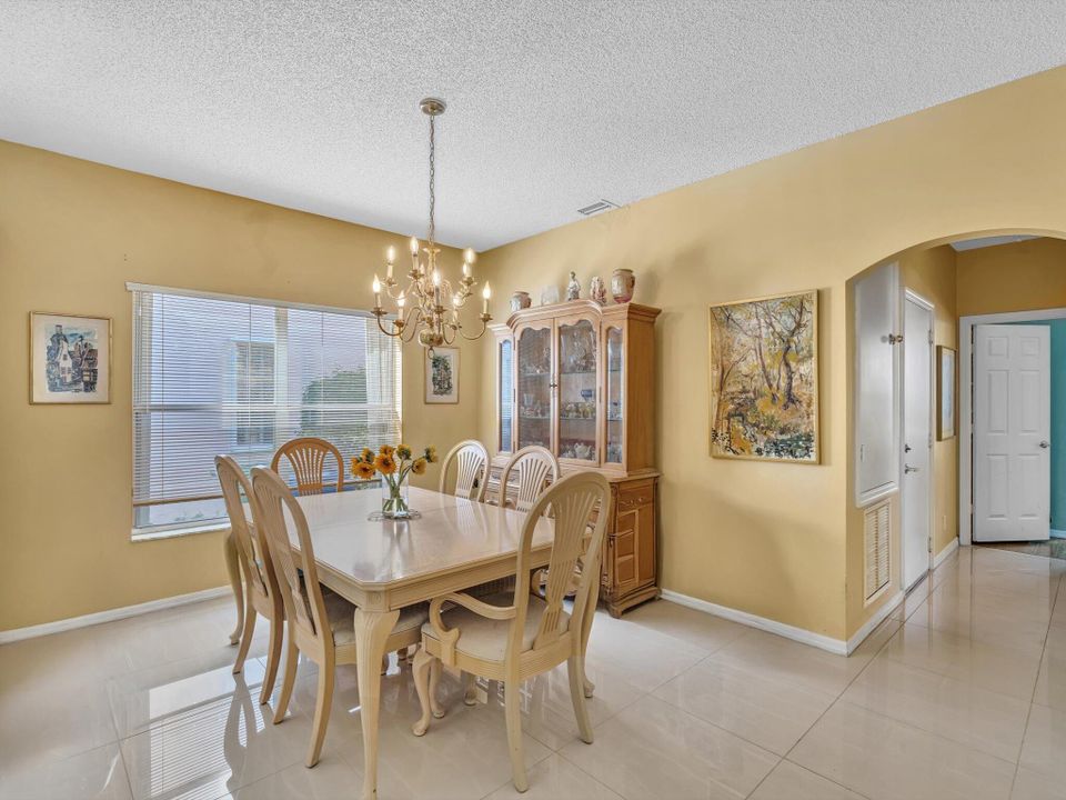 For Sale: $472,900 (3 beds, 2 baths, 1509 Square Feet)