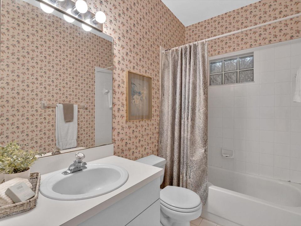 For Sale: $472,900 (3 beds, 2 baths, 1509 Square Feet)