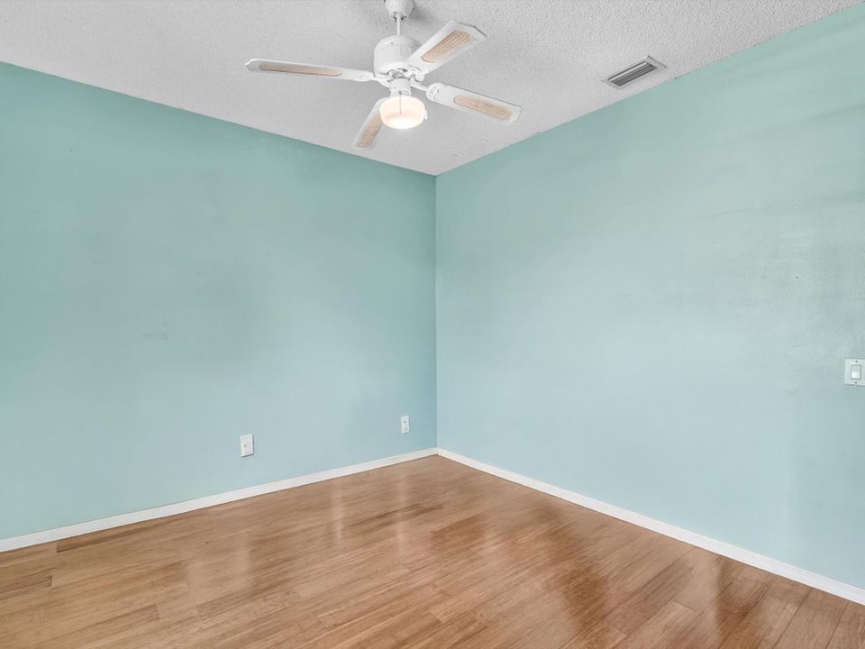 For Sale: $472,900 (3 beds, 2 baths, 1509 Square Feet)