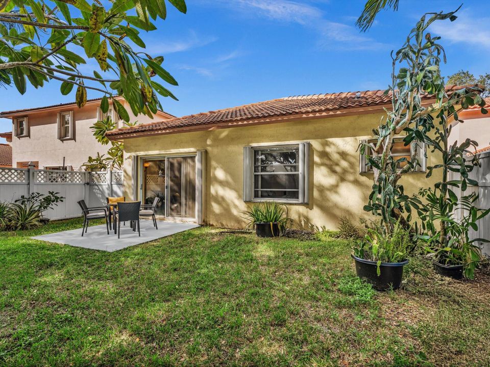 For Sale: $472,900 (3 beds, 2 baths, 1509 Square Feet)