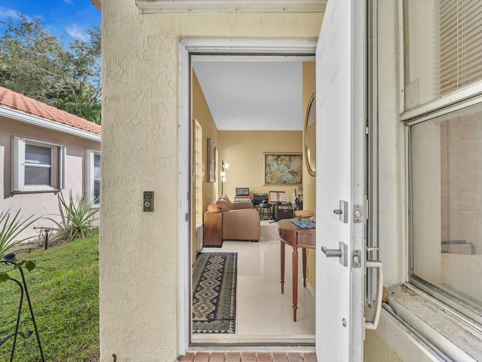 For Sale: $472,900 (3 beds, 2 baths, 1509 Square Feet)