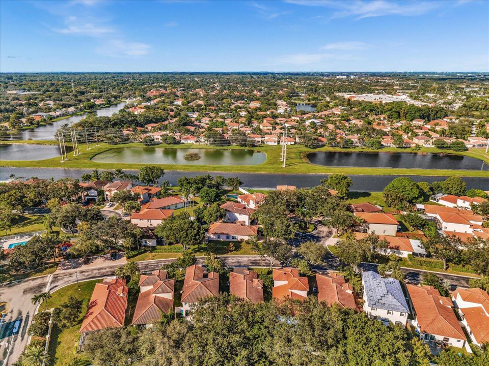 For Sale: $472,900 (3 beds, 2 baths, 1509 Square Feet)