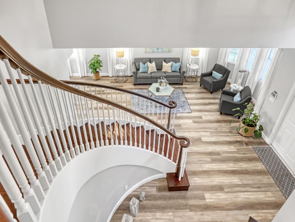 For Rent: $8,500 (5 beds, 3 baths, 3496 Square Feet)