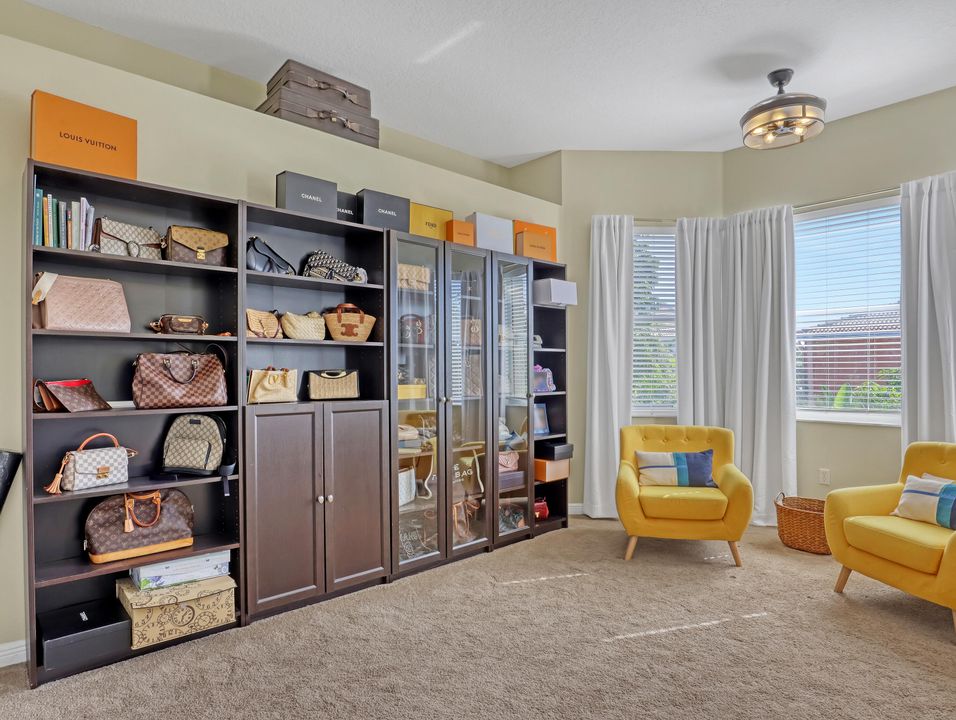 For Rent: $8,500 (5 beds, 3 baths, 3496 Square Feet)