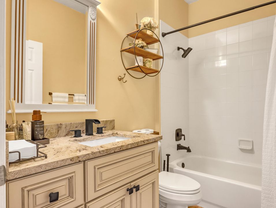 For Rent: $8,500 (5 beds, 3 baths, 3496 Square Feet)