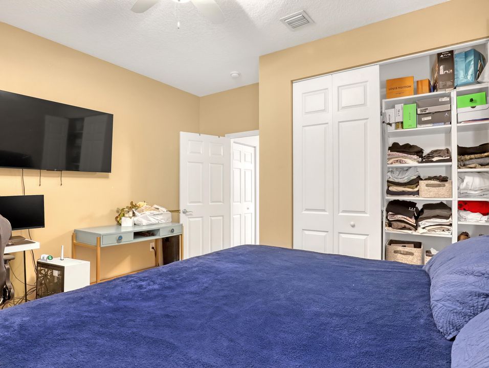 For Rent: $8,500 (5 beds, 3 baths, 3496 Square Feet)