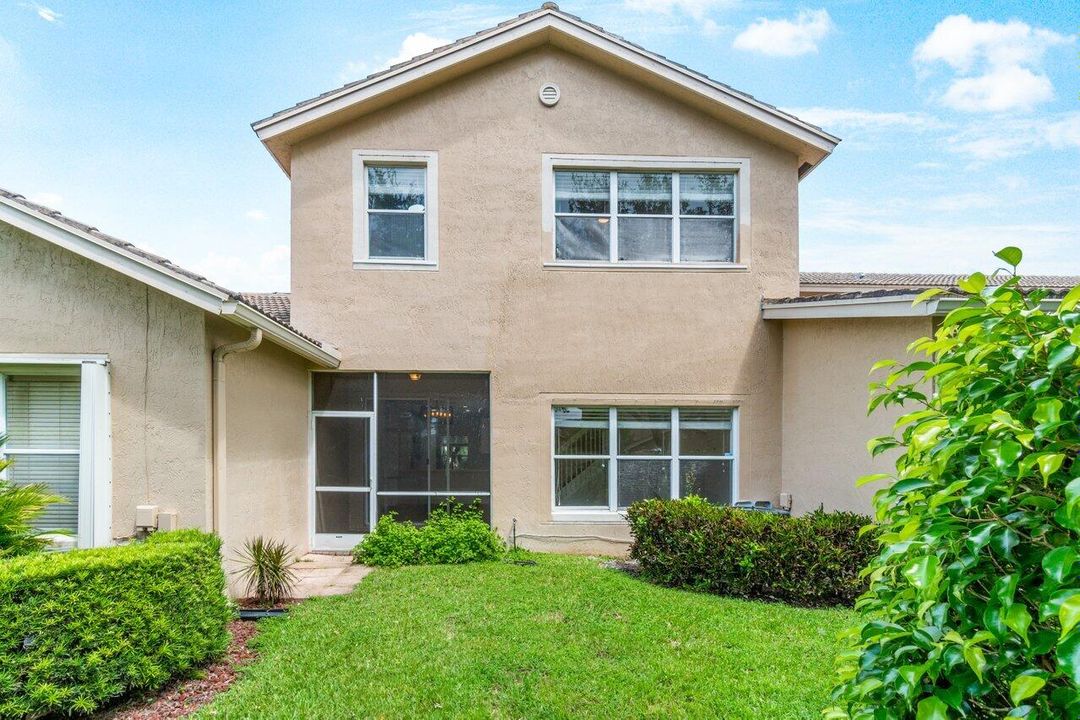 Active With Contract: $3,000 (3 beds, 2 baths, 1406 Square Feet)