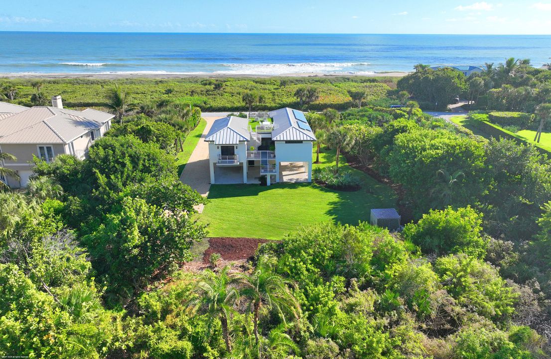 На продажу: $5,750,000 (3 спален, 3 ванн, 2226 Квадратных фут)