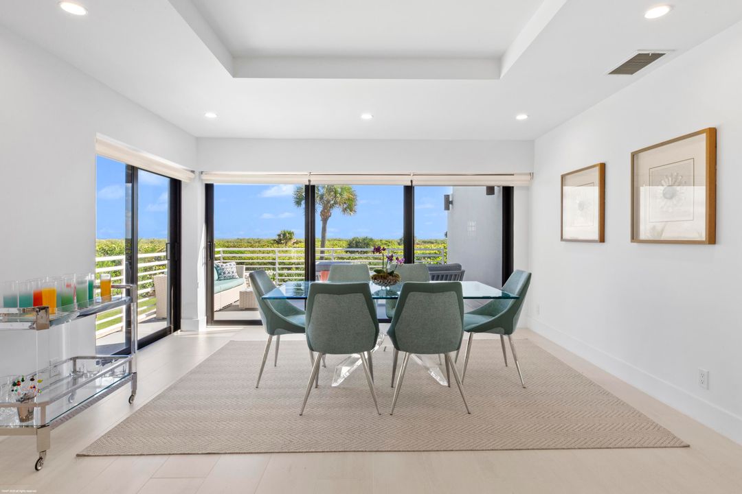 На продажу: $5,750,000 (3 спален, 3 ванн, 2226 Квадратных фут)