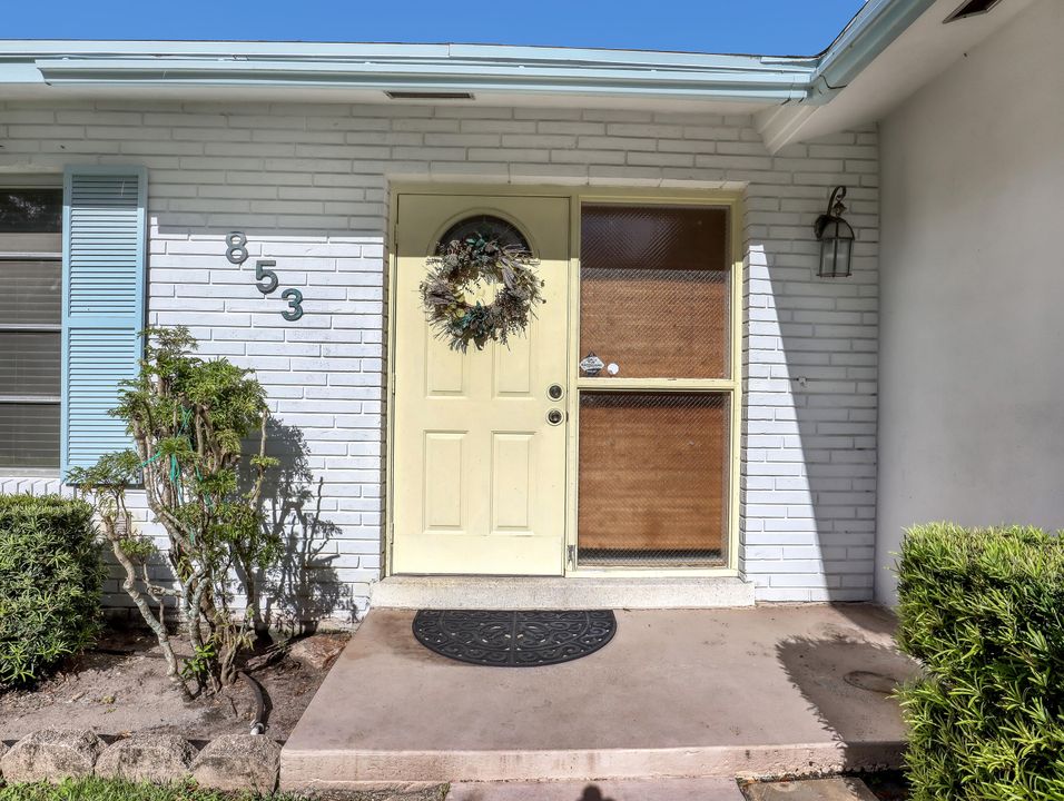 合同活跃: $639,000 (3 贝兹, 2 浴室, 1792 平方英尺)