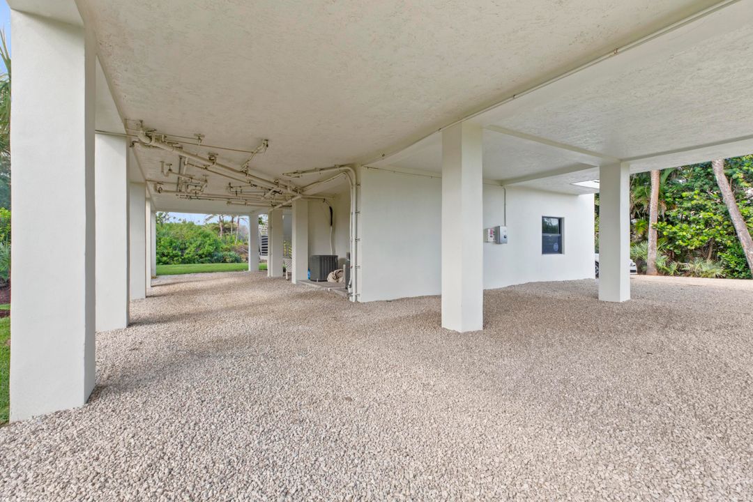 На продажу: $5,750,000 (3 спален, 3 ванн, 2226 Квадратных фут)