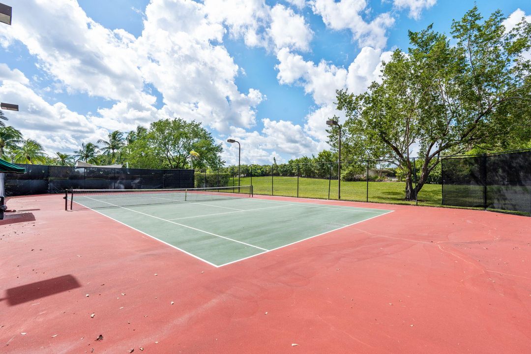 出租: $2,900 (3 贝兹, 2 浴室, 1479 平方英尺)