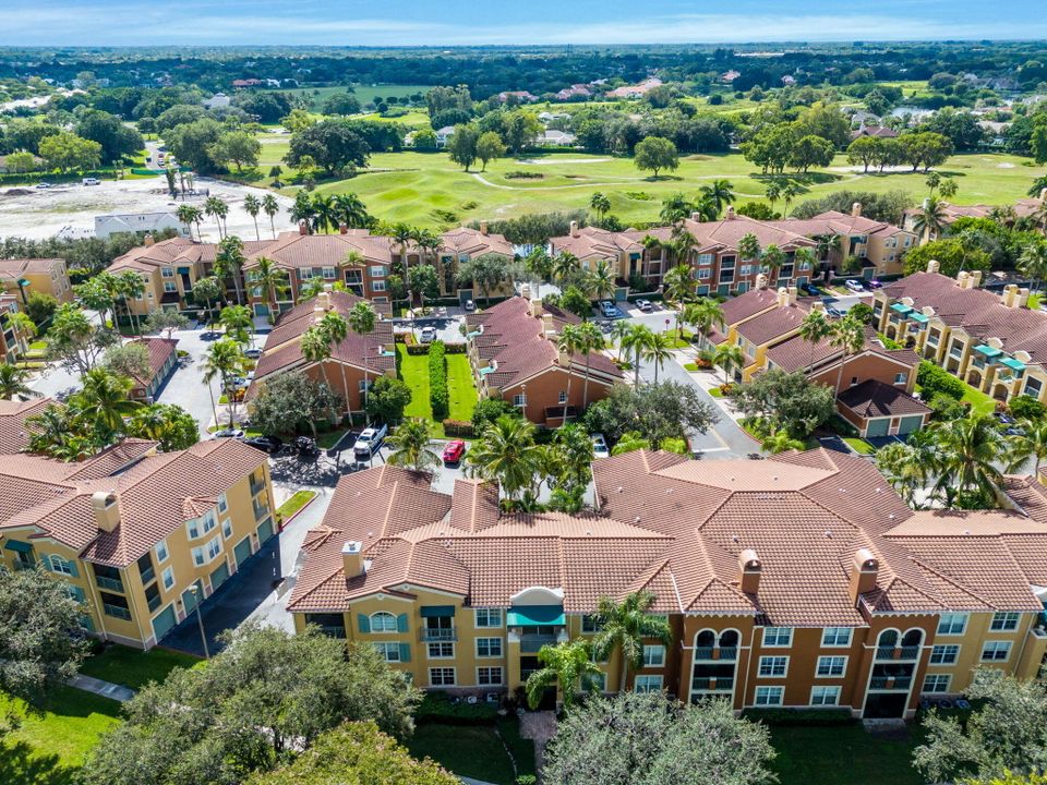 出租: $2,900 (3 贝兹, 2 浴室, 1479 平方英尺)