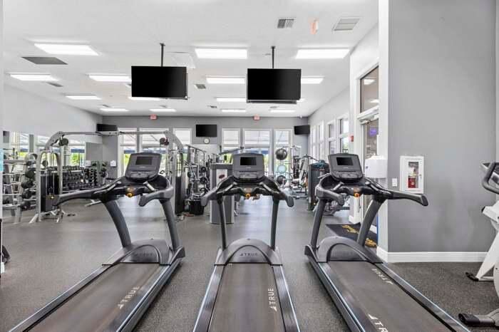 For Sale: $1,609,000 (5 beds, 4 baths, 4004 Square Feet)