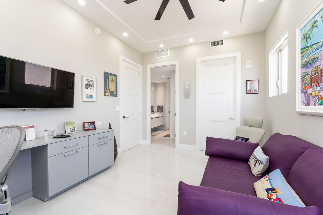 For Sale: $2,200,000 (3 beds, 2 baths, 1919 Square Feet)