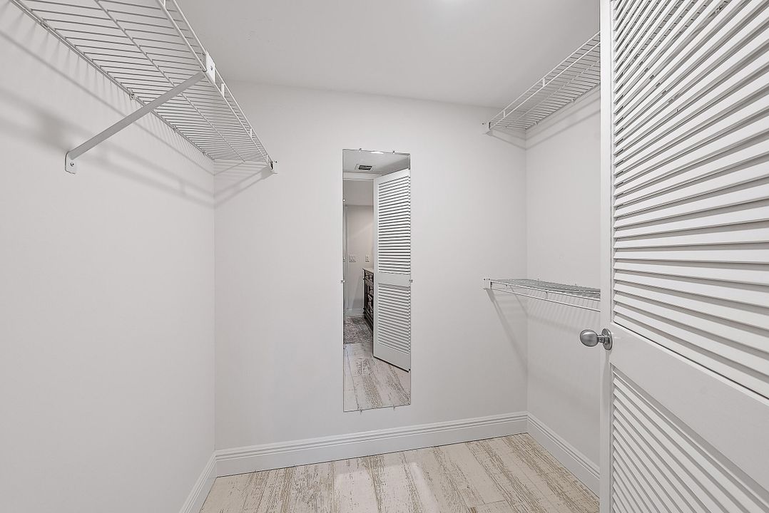 For Sale: $790,000 (2 beds, 2 baths, 1618 Square Feet)