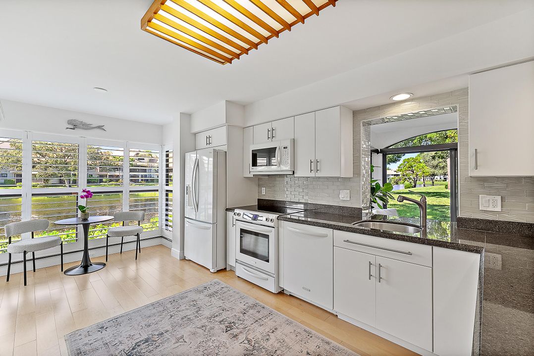 For Sale: $790,000 (2 beds, 2 baths, 1618 Square Feet)