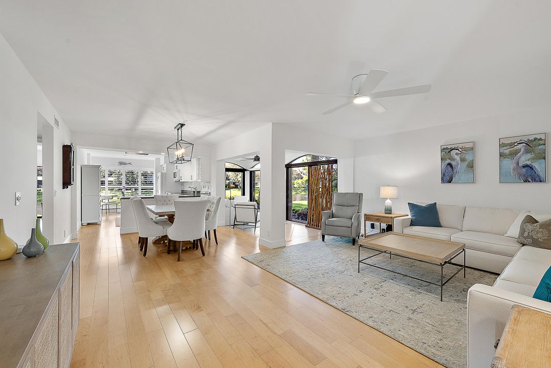 For Sale: $790,000 (2 beds, 2 baths, 1618 Square Feet)