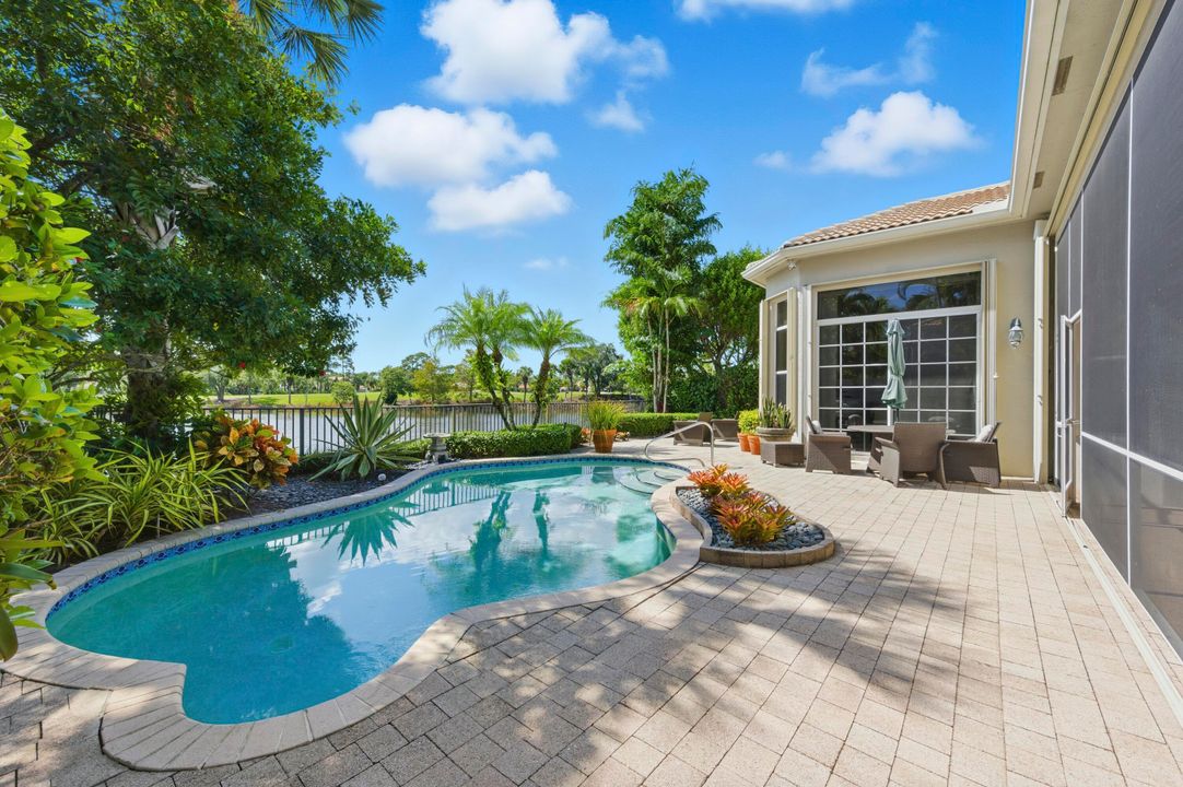 For Sale: $1,689,999 (3 beds, 3 baths, 2934 Square Feet)