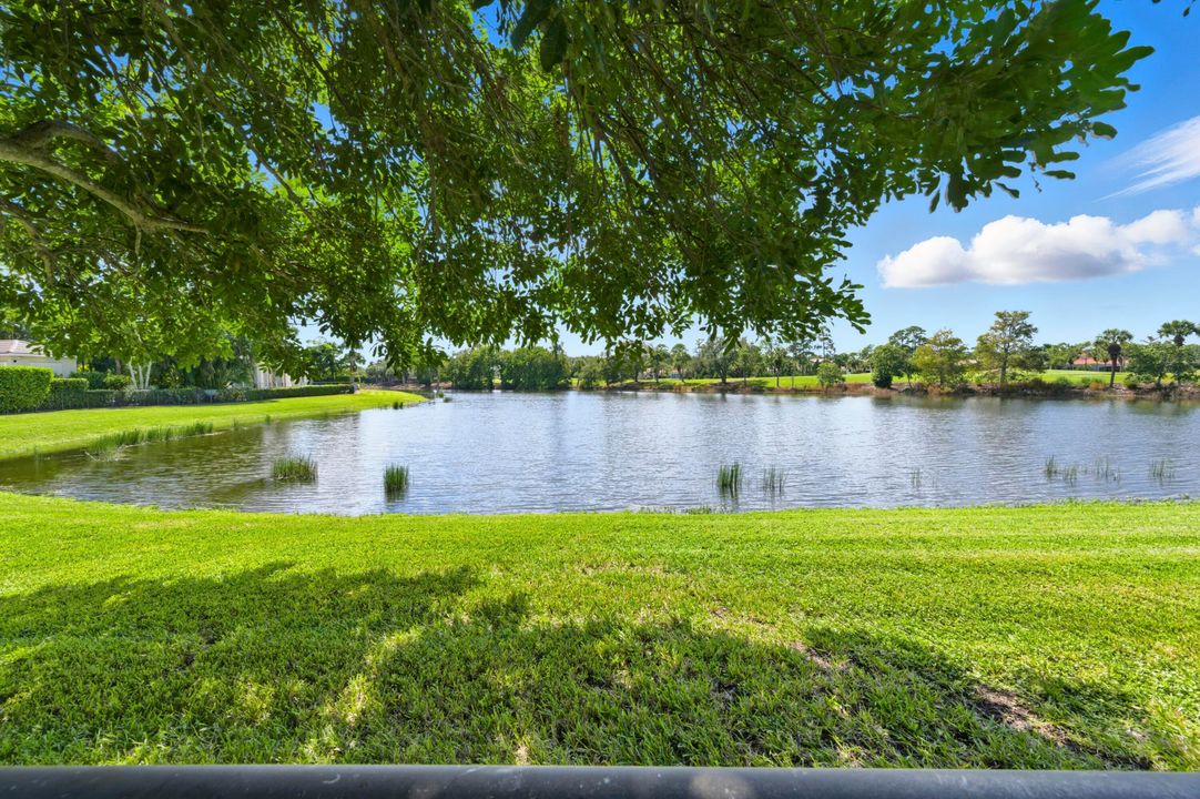 For Sale: $1,689,999 (3 beds, 3 baths, 2934 Square Feet)