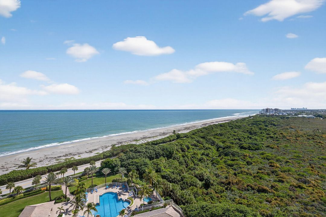 На продажу: $3,200,000 (3 спален, 3 ванн, 2792 Квадратных фут)