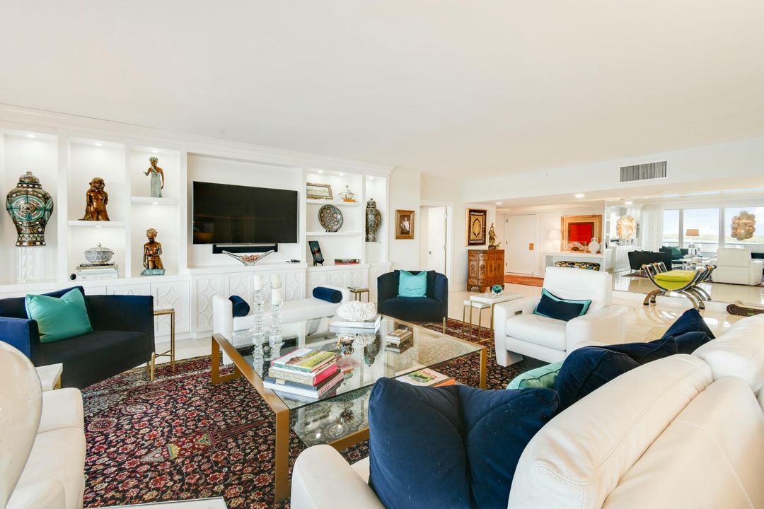 Active With Contract: $1,395,000 (3 beds, 3 baths, 3290 Square Feet)