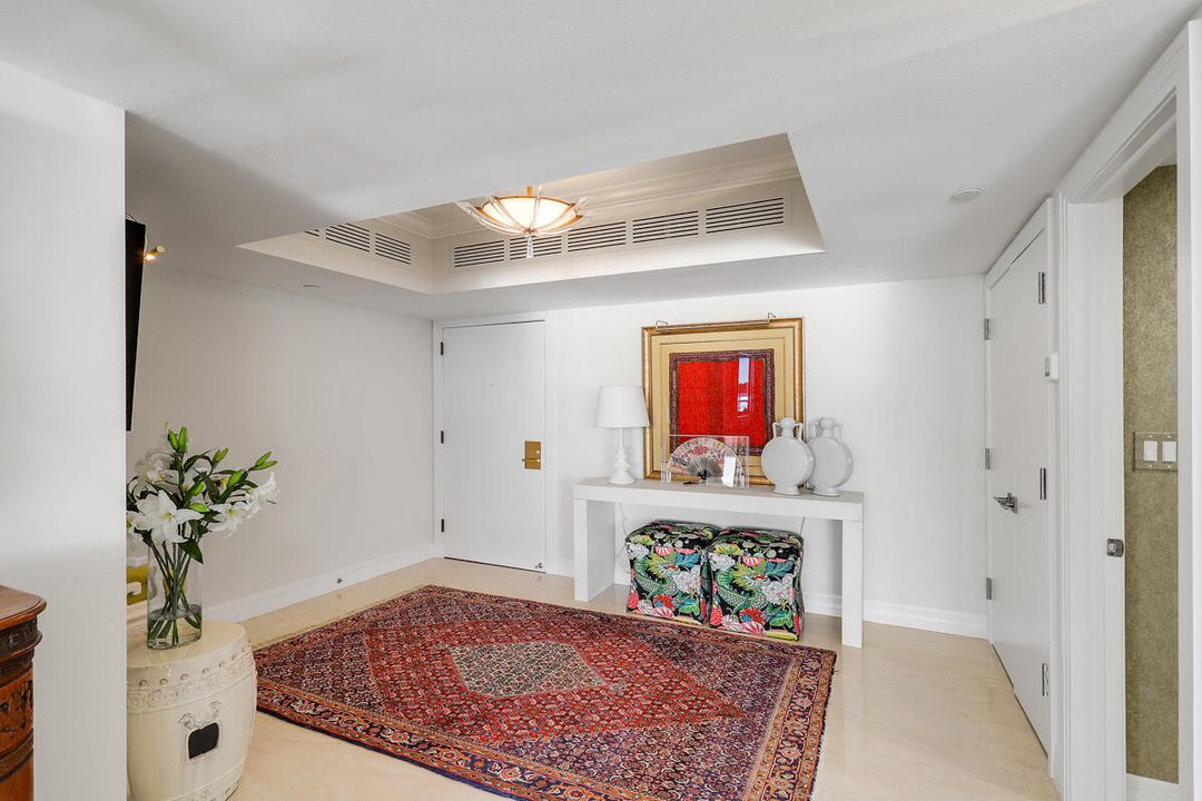 Active With Contract: $1,395,000 (3 beds, 3 baths, 3290 Square Feet)