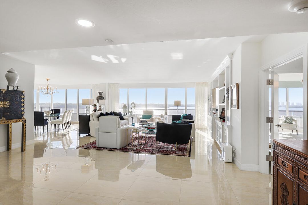 Active With Contract: $1,395,000 (3 beds, 3 baths, 3290 Square Feet)