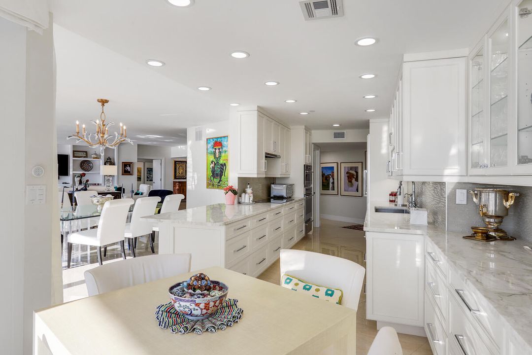 Active With Contract: $1,395,000 (3 beds, 3 baths, 3290 Square Feet)